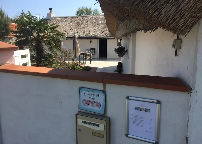 Hotel Auxptitsbonheurs à Saint-Jean-de-Monts