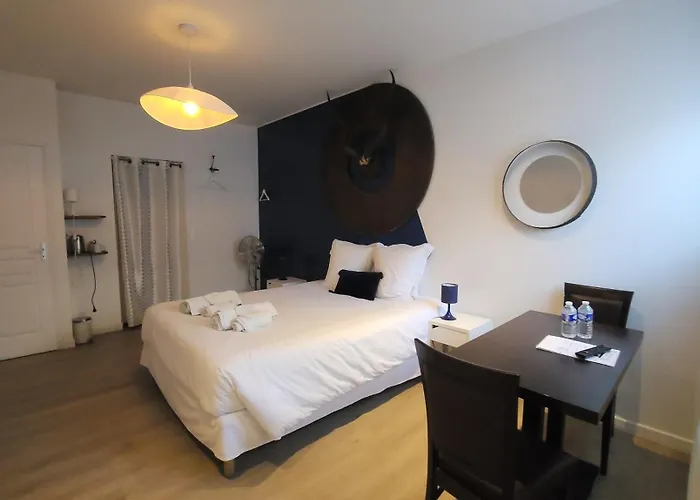 Chambres privées hyper-centre Epernay lit 160x200cm
